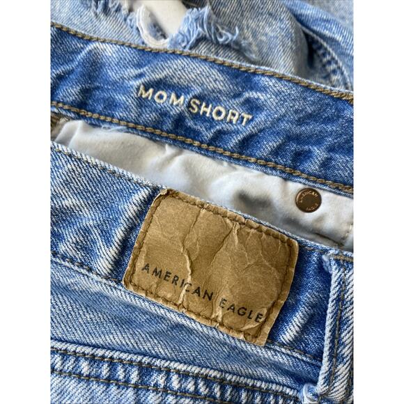 American Eagle Jean Shorts Womens Size 4 Distressed Blue Denim Mom Short - Picture 11 of 11